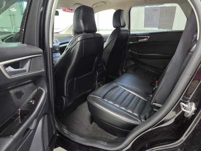 2020 Ford Edge, $23500. Photo 10