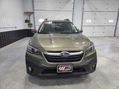 2022 Subaru Outback, $25900. Photo 3