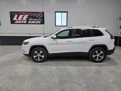 2019 Jeep Cherokee, $19900. Photo 1