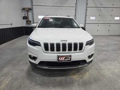 2019 Jeep Cherokee, $19900. Photo 3