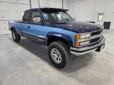 1994 Chevrolet 2500 Ext Cab, $16900. Photo 4