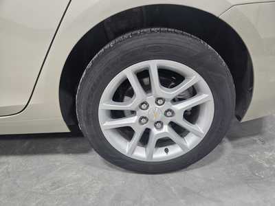 2015 Chevrolet Malibu, $13900. Photo 8