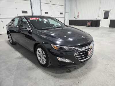 2023 Chevrolet Malibu, $18900. Photo 4