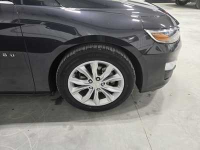 2023 Chevrolet Malibu, $18900. Photo 5