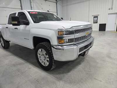 2019 Chevrolet 2500 Crew Cab, $24900. Photo 4