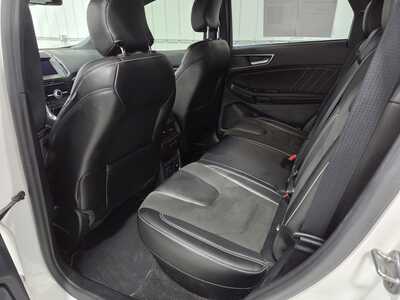 2019 Ford Edge, $24900. Photo 10