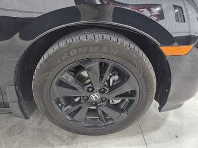 2023 Honda Odyssey, $38900. Photo 5