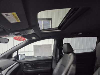 2023 Honda Odyssey, $38900. Photo 10