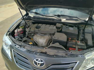 2011 Toyota Camry, $9800. Photo 2