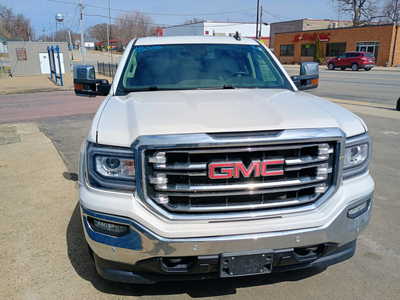 2016 GMC 1500 Crew Cab, $18000. Photo 1