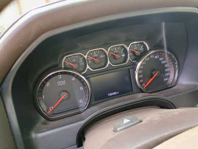 2016 GMC 1500 Crew Cab, $18000. Photo 4