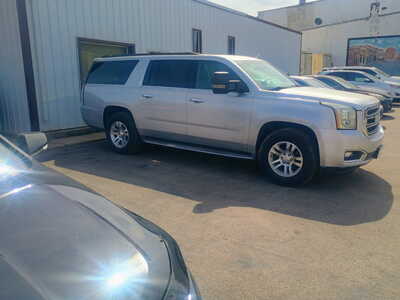 2015 GMC Yukon, $17000. Photo 3