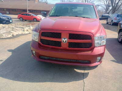 2015 RAM 1500 Ext Cab, $9000. Photo 3