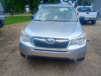 2015 Subaru Forester, $12000. Photo 1