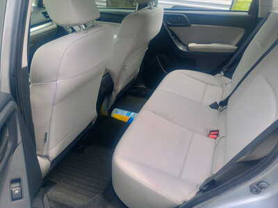 2015 Subaru Forester, $12000. Photo 5