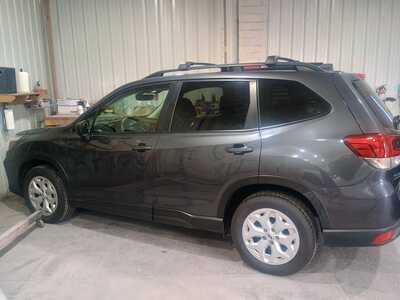 2020 Subaru Forester, $15000. Photo 1