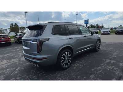 2023 Cadillac XT6, $33995. Photo 8
