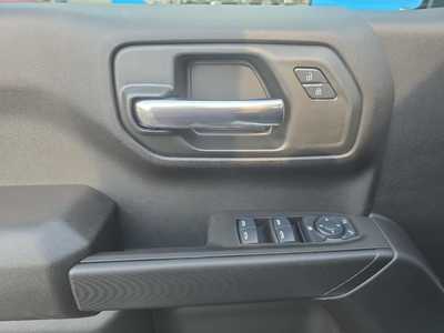 2025 Chevrolet 1500 Crew Cab, $42045. Photo 10