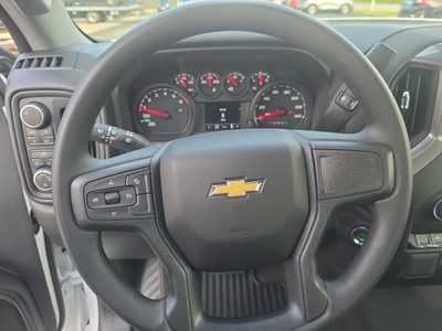 2025 Chevrolet 1500 Crew Cab, $42045. Photo 12