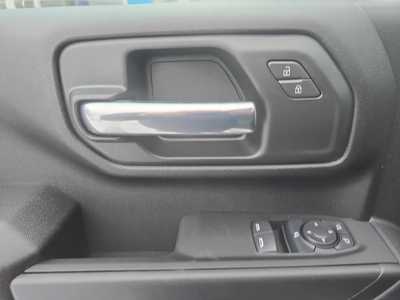 2025 Chevrolet 3500 Reg Cab, $51785. Photo 10