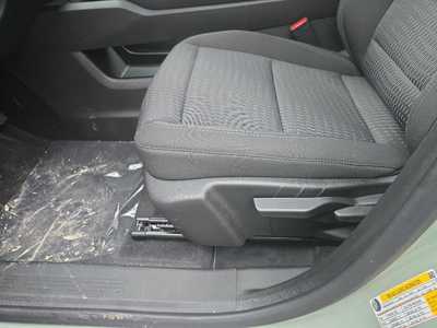 2025 Chevrolet Equinox, $29195. Photo 11