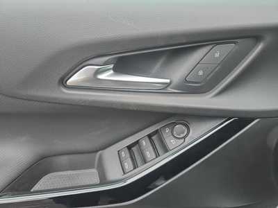 2025 Chevrolet Equinox, $29195. Photo 10