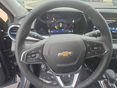 2025 Chevrolet Trax, $25360. Photo 12