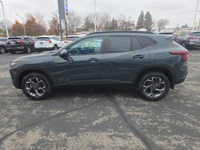 2025 Chevrolet Trax, $25360. Photo 6