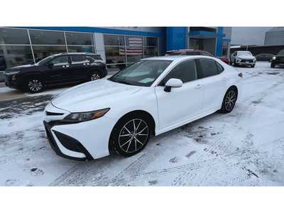 2021 Toyota Camry, $17495. Photo 4