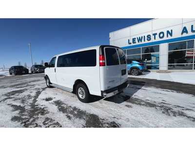 2016 Chevrolet Van,Passenger, $14995. Photo 6