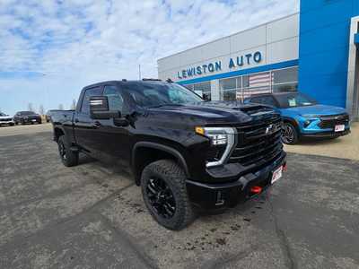 2025 Chevrolet 3500 Crew Cab, $77885. Photo 1