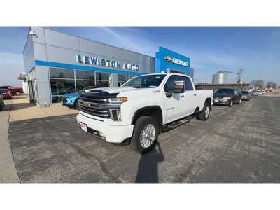 2022 Chevrolet 3500 Crew Cab, $49995. Photo 4