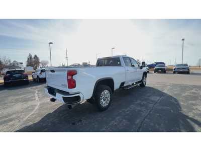 2022 Chevrolet 3500 Crew Cab, $49995. Photo 8