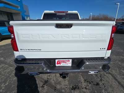 2025 Chevrolet 1500 Crew Cab, $60280. Photo 4