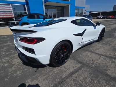 2025 Chevrolet Corvette, $133120. Photo 3