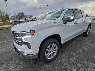 2025 Chevrolet 1500 Crew Cab, $59785. Photo 7