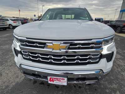 2025 Chevrolet 1500 Crew Cab, $59785. Photo 8