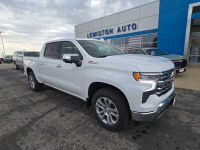 2025 Chevrolet 1500 Crew Cab, $59785. Photo 1