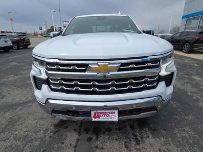 2025 Chevrolet 1500 Crew Cab, $59785. Photo 8