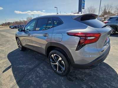 2025 Chevrolet Trax, $24190. Photo 5