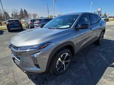 2025 Chevrolet Trax, $24190. Photo 7