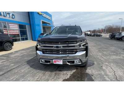 2021 Chevrolet 1500 Crew Cab, $38995. Photo 3