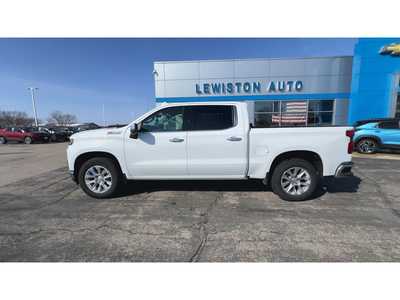 2020 Chevrolet 1500 Crew Cab, $31995. Photo 5