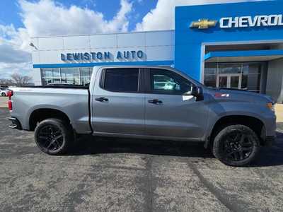 2025 Chevrolet 1500 Crew Cab, $60955. Photo 2