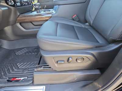 2025 Chevrolet 1500 Crew Cab, $60955. Photo 12