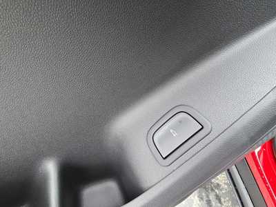 2025 Chevrolet Traverse, $50540. Photo 11