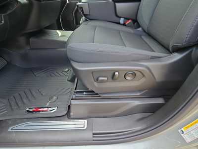 2025 Chevrolet 3500 Crew Cab, $61380. Photo 11