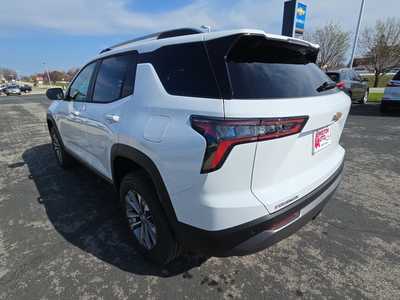 2025 Chevrolet Equinox, $31345. Photo 5