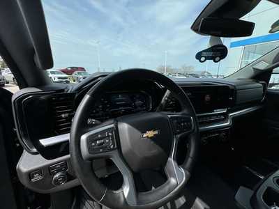 2023 Chevrolet 1500 Crew Cab, $38995. Photo 10