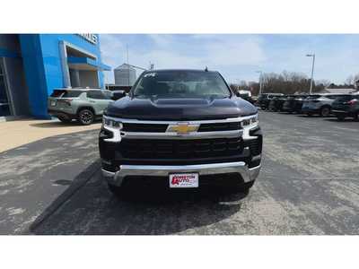 2023 Chevrolet 1500 Crew Cab, $38995. Photo 3